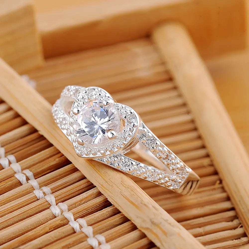 witElegant Heart Ring h Zirconia in 925 Silver